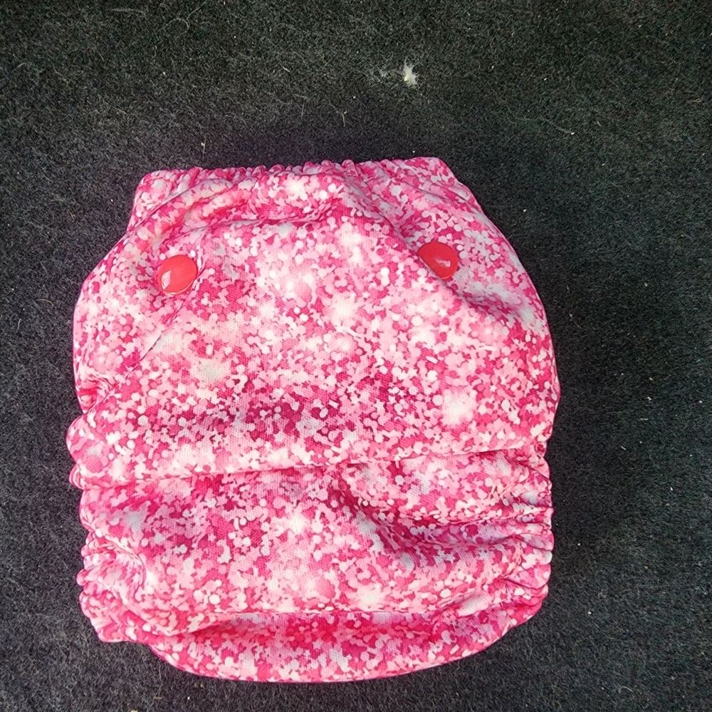 Cloth diapers - Picture 4 of 8